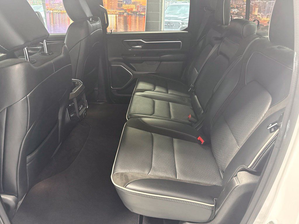 Used 2026 RAM 1500 Laramie AWD/4WD image 17