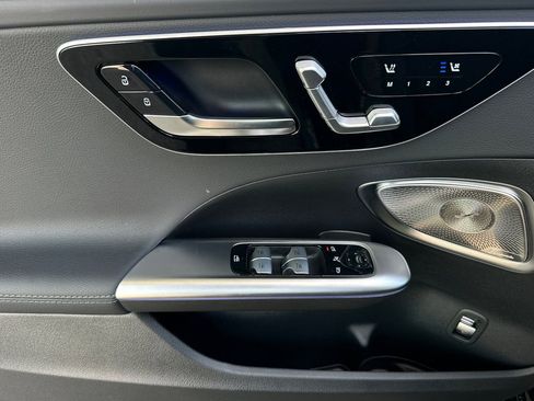 New 2025 Mercedes-Benz C 300 Sedan image 22