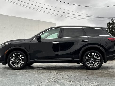 Certified 2025 INFINITI QX60 Luxe w/ Vision Package AWD/4WD image 6