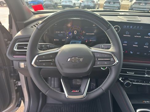 New 2026 Chevrolet Traverse Z71 w/ Enhanced Driving Package image 13