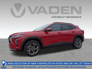 New 2026 Chevrolet Trax LT w/ Sunroof Package FWD video 1