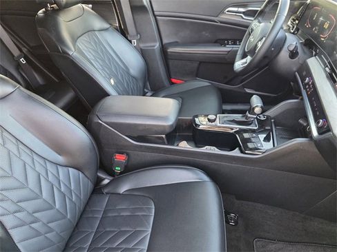 Used 2023 Kia Sportage X-Line image 11