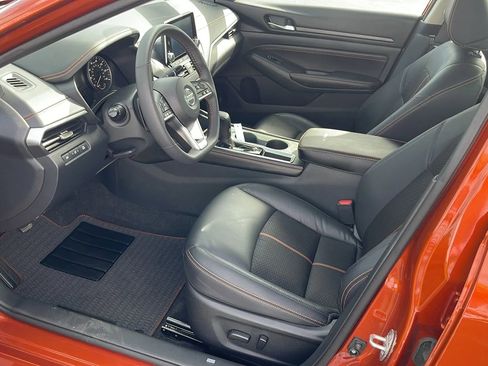 Used 2022 Nissan Altima 2.5 SR image 15