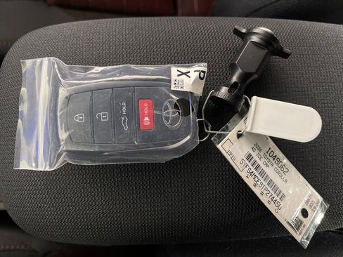 New 2026 Toyota Corolla SE image 24