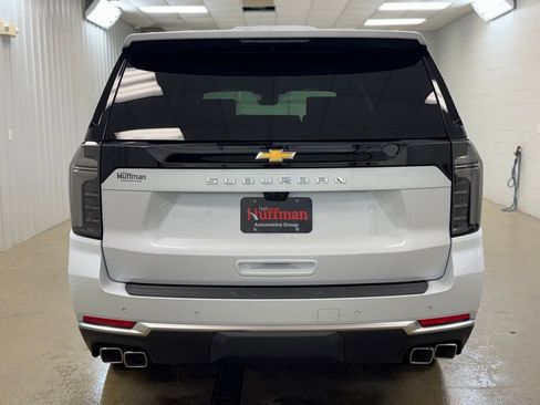 New 2026 Chevrolet Suburban High Country AWD/4WD image 6