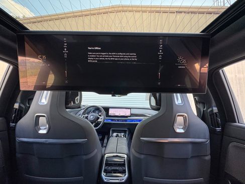 Used 2023 BMW 740i w/ Executive Package RWD image 49