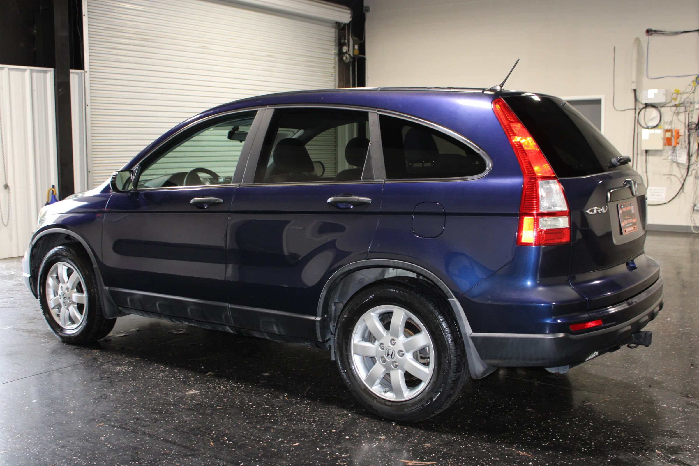 Used 2011 Honda CR-V SE image 6