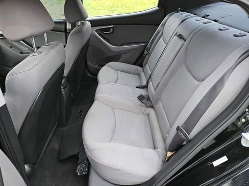Used 2013 Hyundai Elantra GLS w/ Preferred Pkg image 12