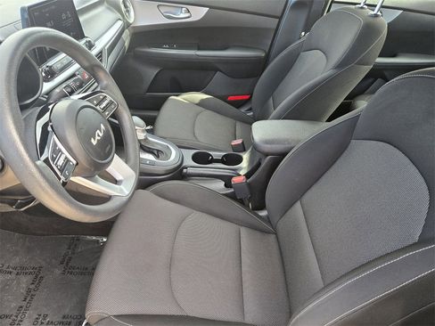 Certified 2024 Kia Forte LXS image 18