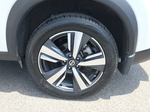 Used 2021 Nissan Rogue SL AWD/4WD image 10