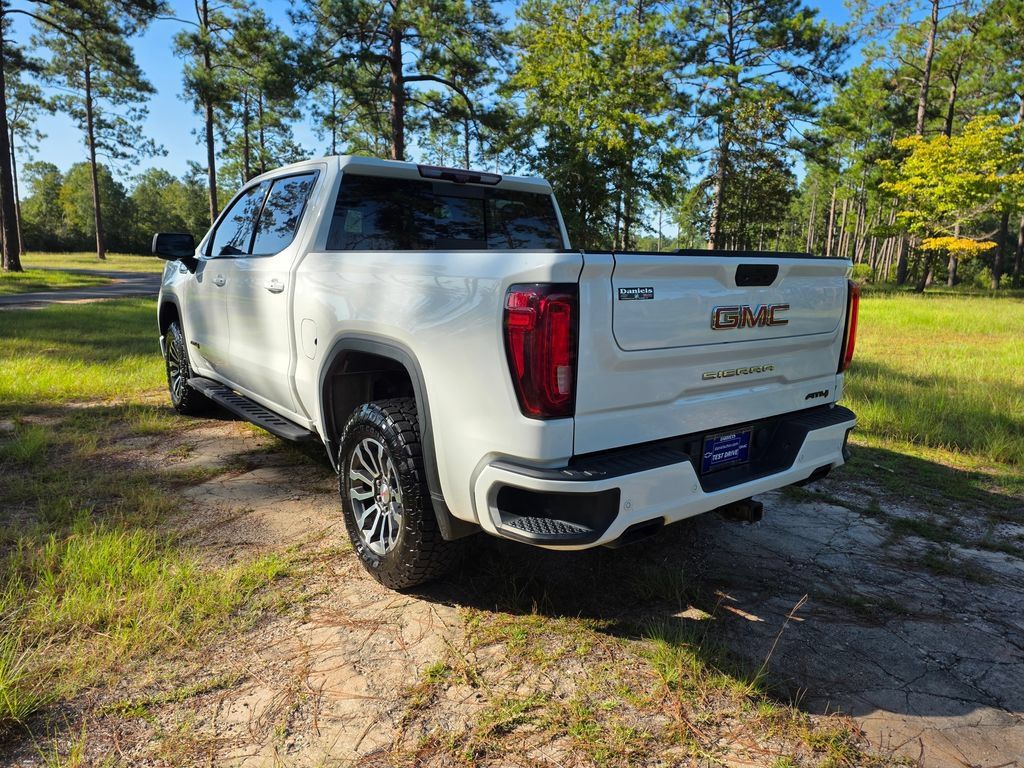 Used 2021 GMC Sierra 1500 AT4 w/ AT4 Premium Package AWD/4WD image 3