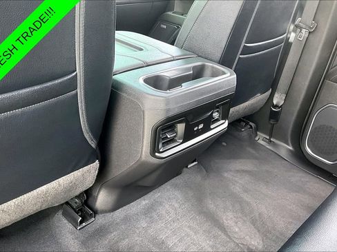 Used 2022 Chevrolet Silverado 1500 LT Trail Boss w/ Convenience Package II AWD/4WD image 11