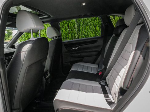 Used 2026 Honda CR-V Sport Touring image 31