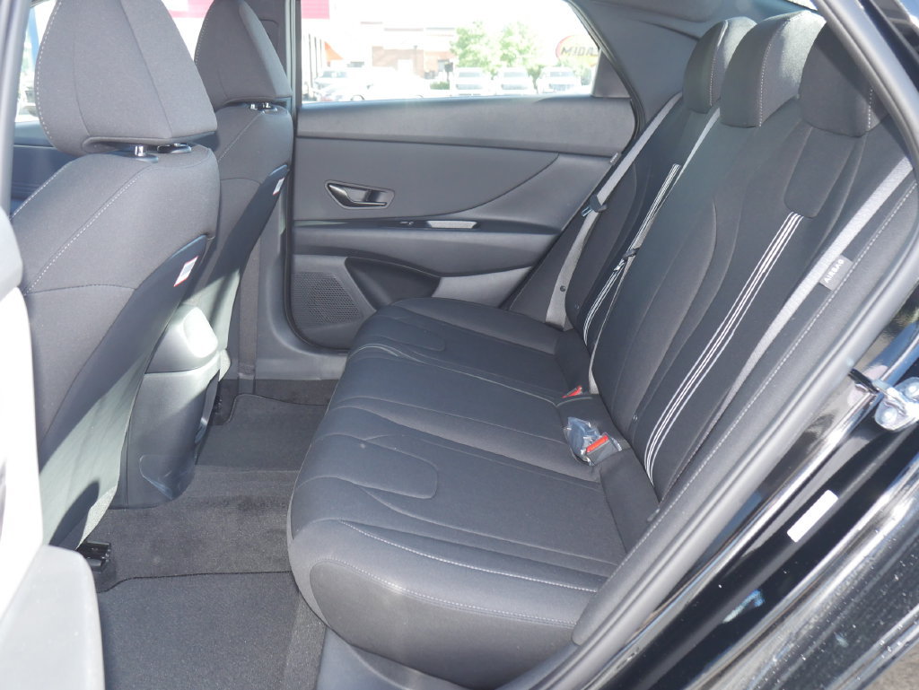New 2026 Hyundai Elantra Sport FWD image 24