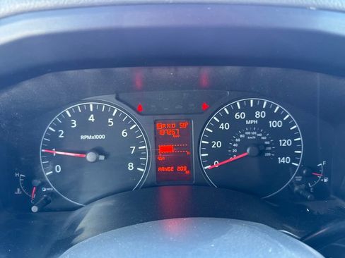 Used 2013 Nissan NV 3500 SL w/ Technology Pkg image 35