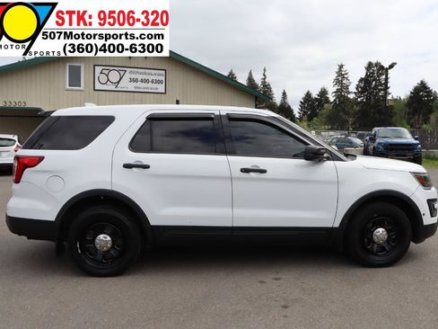 Used 2016 Ford Explorer 4WD Police Interceptor image 9