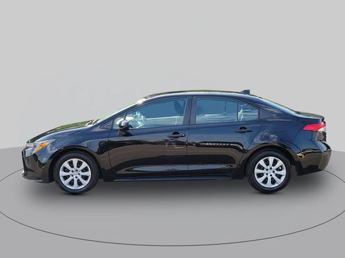 Used 2024 Toyota Corolla LE FWD image 6