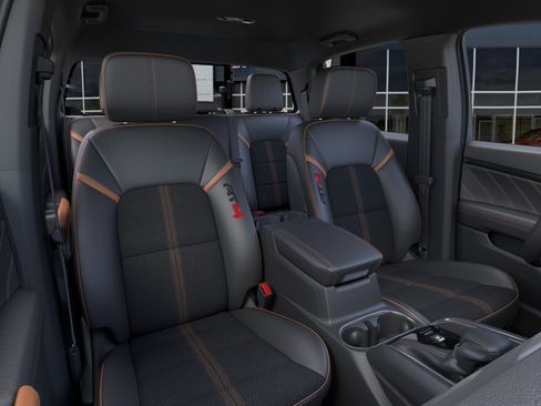 New 2026 GMC Canyon AT4 AWD/4WD image 40