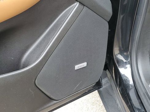 Certified 2024 Cadillac XT5 Premium Luxury w/ LPO, Floor Liner Package image 24