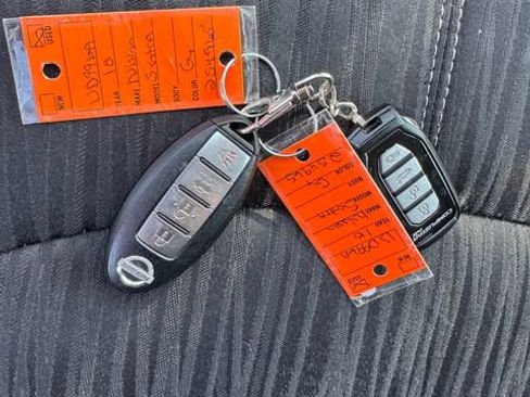 Used 2018 Nissan Sentra SV w/ Premium Package (P01) FWD image 42