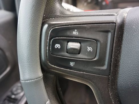 Used 2020 Chevrolet Silverado 1500 Custom w/ Custom Max Trailering Package AWD/4WD image 7