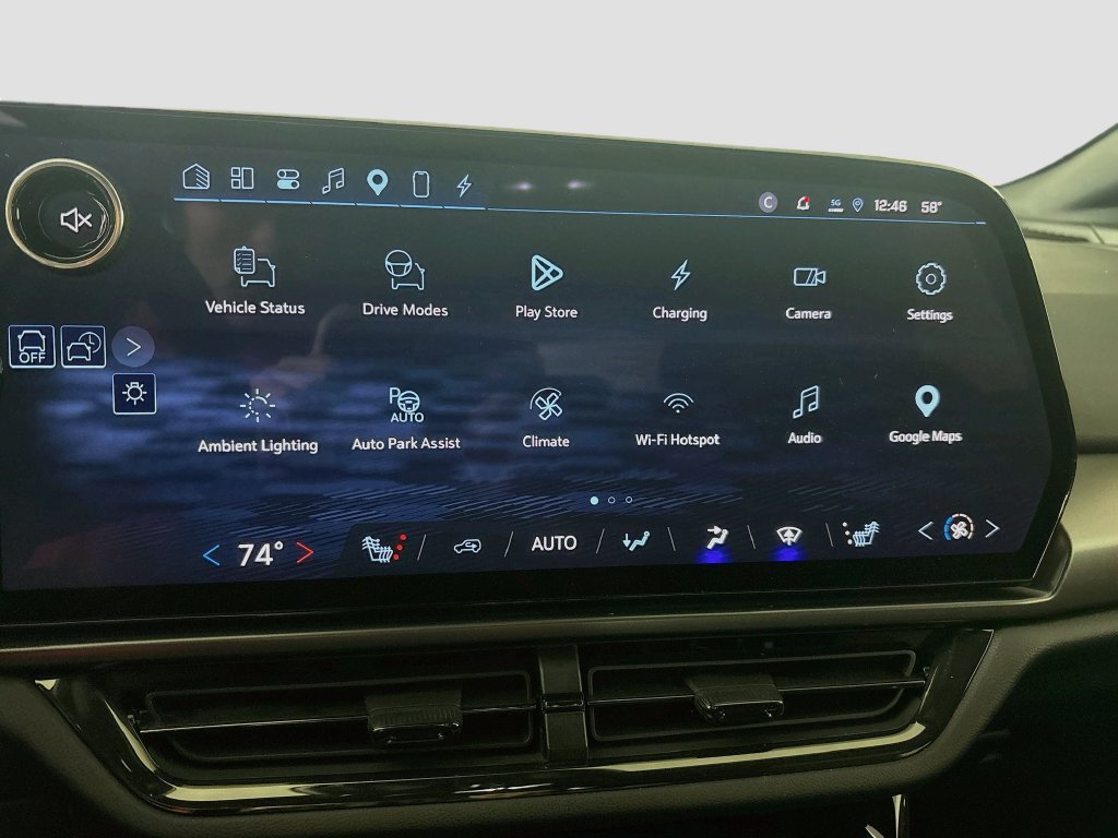 Certified 2024 Chevrolet Equinox EV RS AWD/4WD image 17