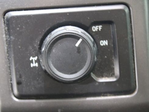 Used 2015 Ford F150 XLT w/ Equipment Group 302A Luxury image 32