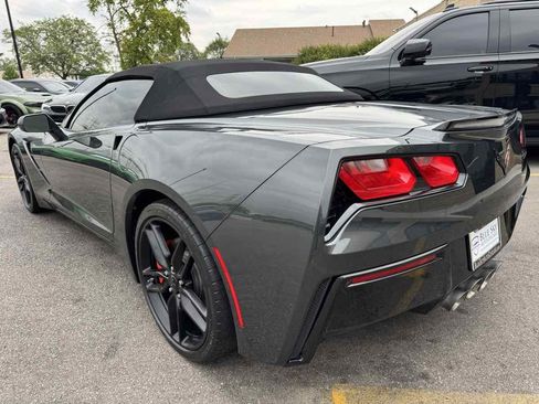Used 2019 Chevrolet Corvette Stingray Convertible w/ 2LT Preferred Equipment Group RWD image 15