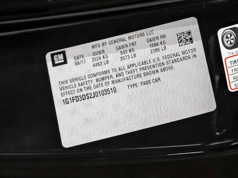 Used 2018 Chevrolet Camaro LT RWD image 49
