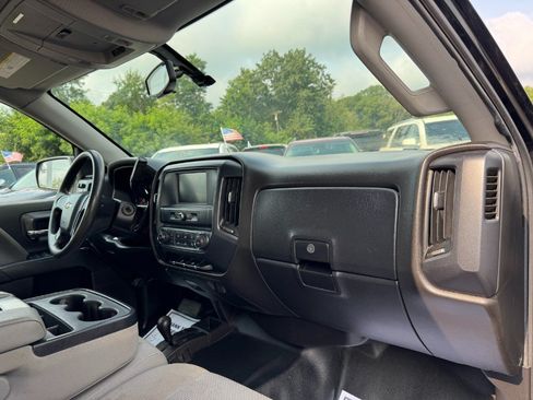 Used 2018 Chevrolet Silverado 1500 LS w/ Trailering Package AWD/4WD image 19