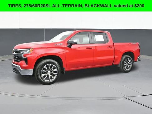 Used 2023 Chevrolet Silverado 1500 LT w/ Z71 Off-Road Package AWD/4WD image 7