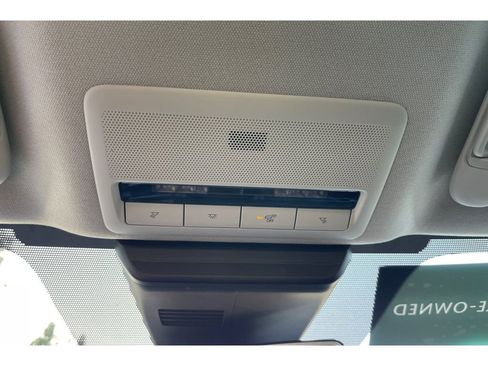 Certified 2022 MAZDA MAZDA3 s image 23