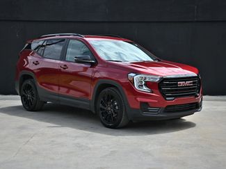 Used 2024 GMC Terrain SLE w/ Driver Convenience Package video 1