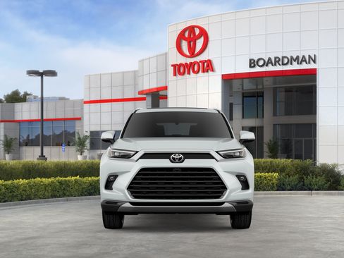 New 2026 Toyota Grand Highlander AWD image 38