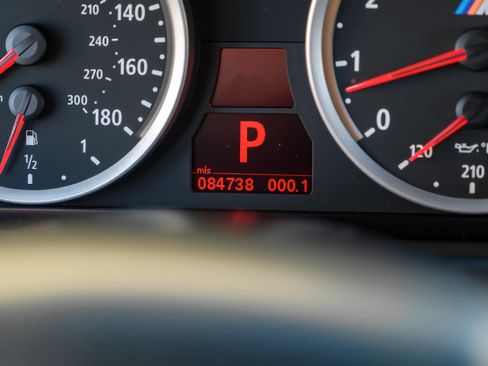 Used 2012 BMW X6 M image 19