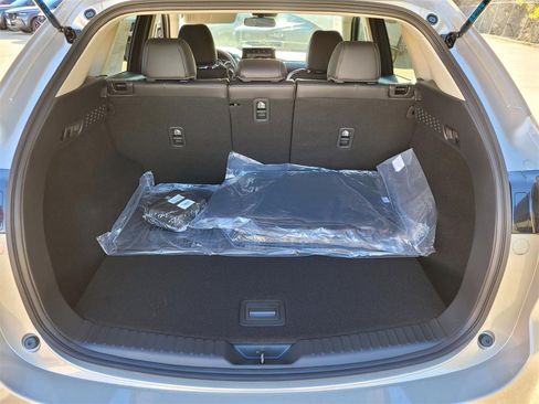 New 2025 MAZDA CX-5 AWD 2.5 S w/ Select Package image 9