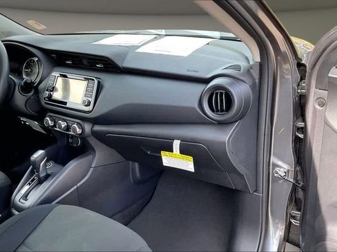 Certified 2025 Nissan Kicks Play S FWD image 15