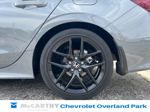 Used 2025 Honda Civic Sport image 8