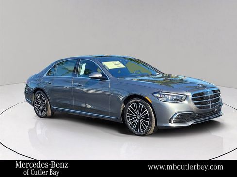 New 2026 Mercedes-Benz S 580 4MATIC Sedan image 1