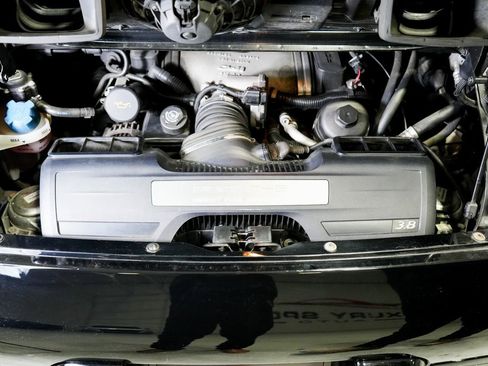 Used 2009 Porsche 911 Carrera S image 27