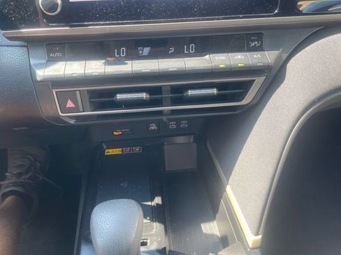 Used 2025 Toyota Camry LE FWD image 19