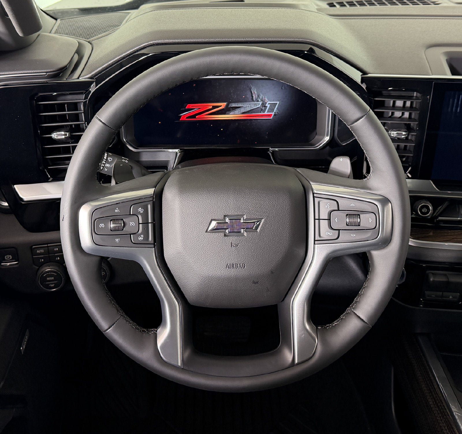 New 2026 Chevrolet Silverado 1500 RST AWD/4WD image 9