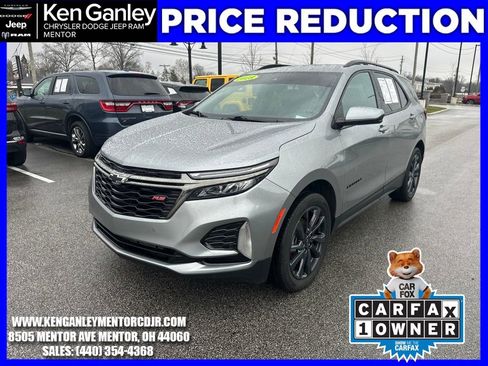 Used 2023 Chevrolet Equinox RS image 3