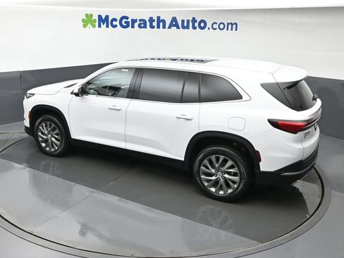 New 2026 Buick Enclave Preferred w/ Power Package AWD/4WD image 30