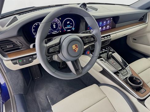 Used 2026 Porsche 911 Carrera 4S image 4