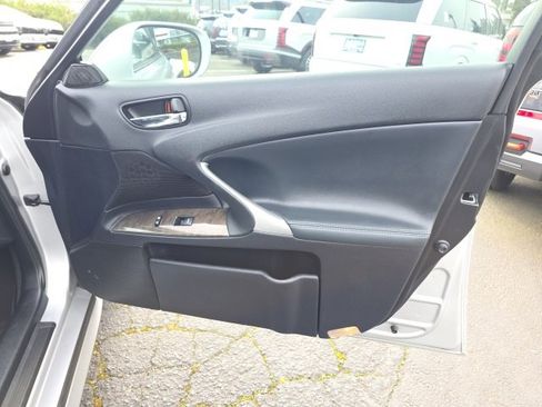 Used 2011 Lexus IS 250 AWD image 21
