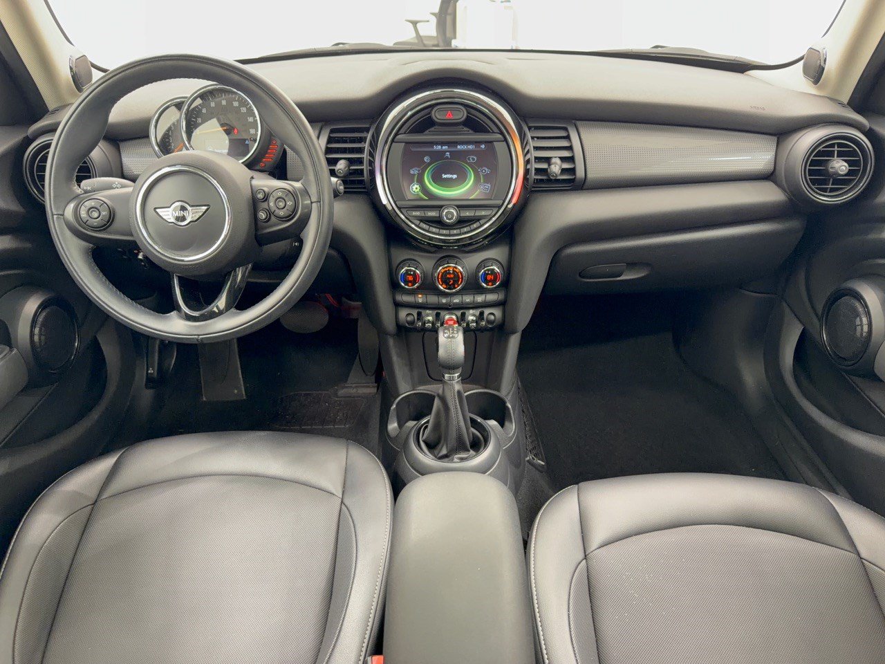 Used 2017 MINI Cooper 4-Door Hardtop FWD image 17