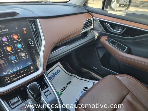 Used 2021 Subaru Outback Touring w/ Popular Package #2 image 32