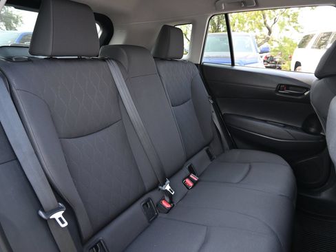 Used 2024 Toyota Corolla Cross LE AWD/4WD image 24