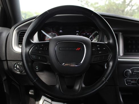 Used 2020 Dodge Charger SXT w/ Blacktop Package RWD image 15